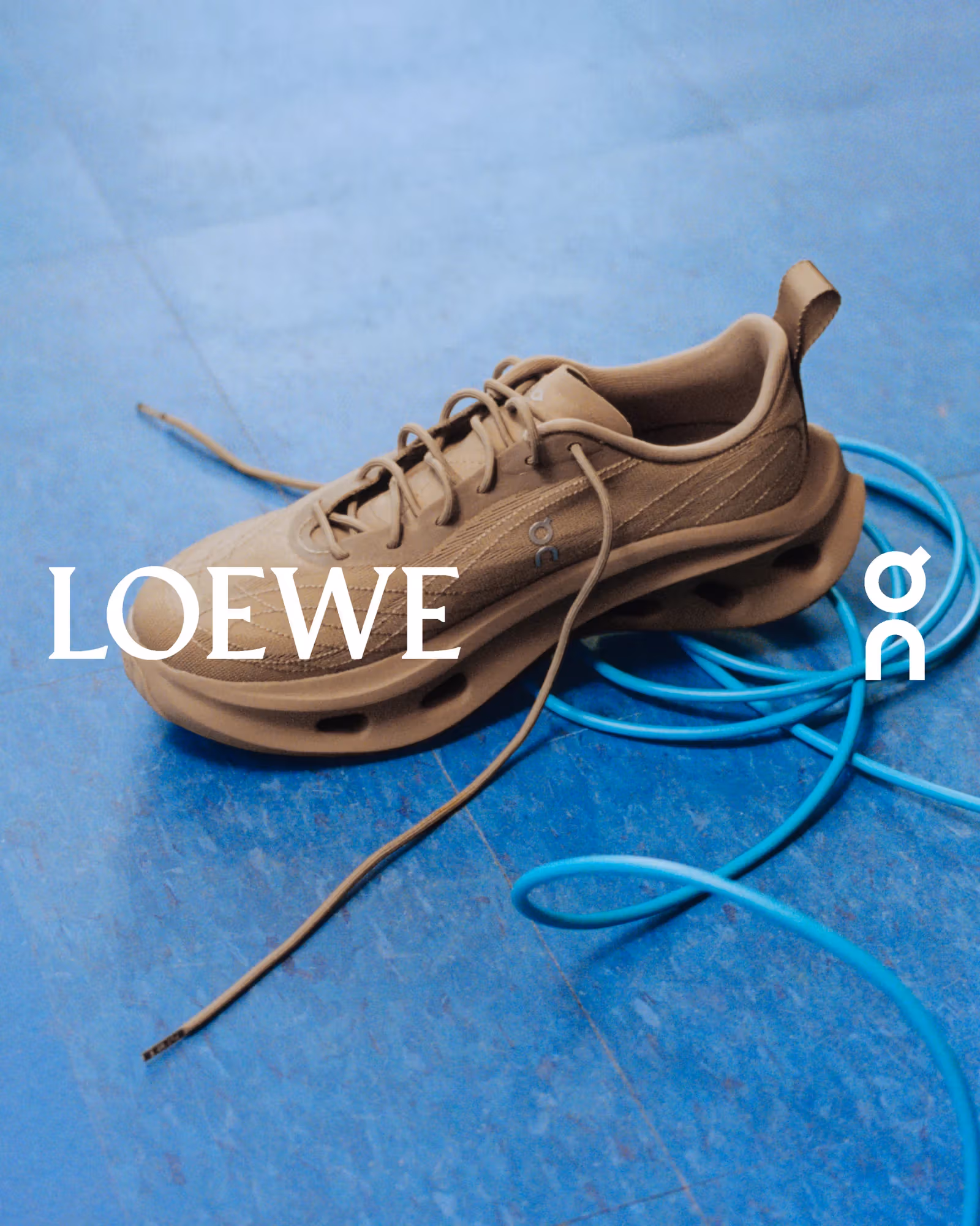 LOEWE x 가을 겨울 연명화 데뷔: Cloudsolo Hiker와 Cloudtilt Cosmic 중에서 선택하는 방법은 무엇입니까?