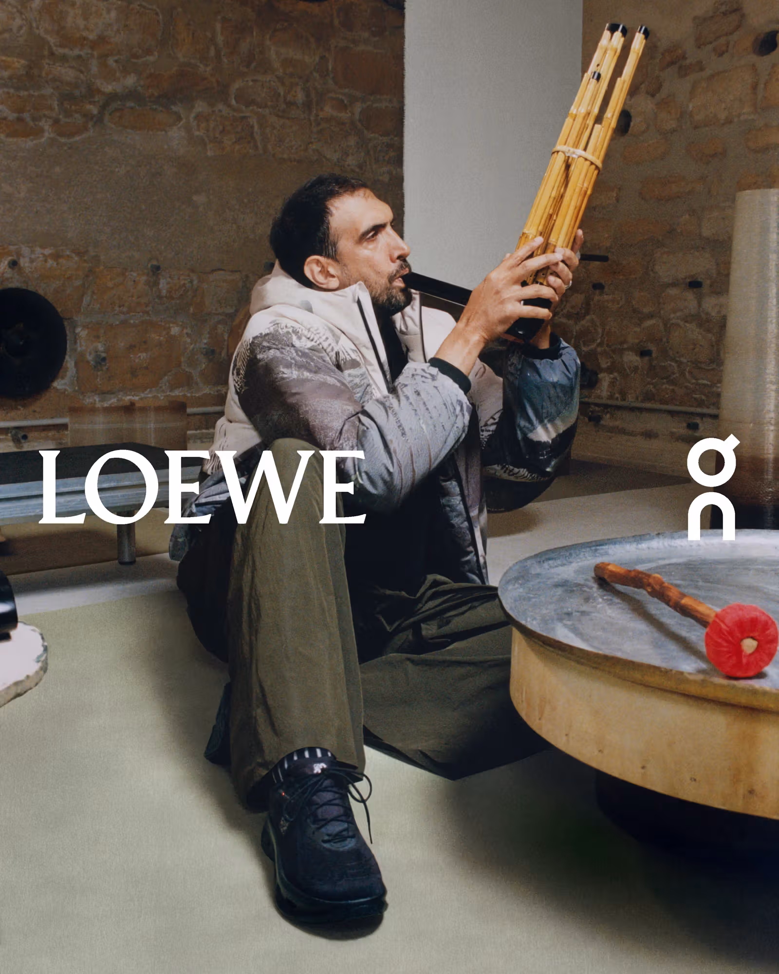 LOEWE x ในซีรีส์ความร่วมมือฤดูใบไม้ร่วงและฤดูหนาว ชุดภาพถ่าย 10