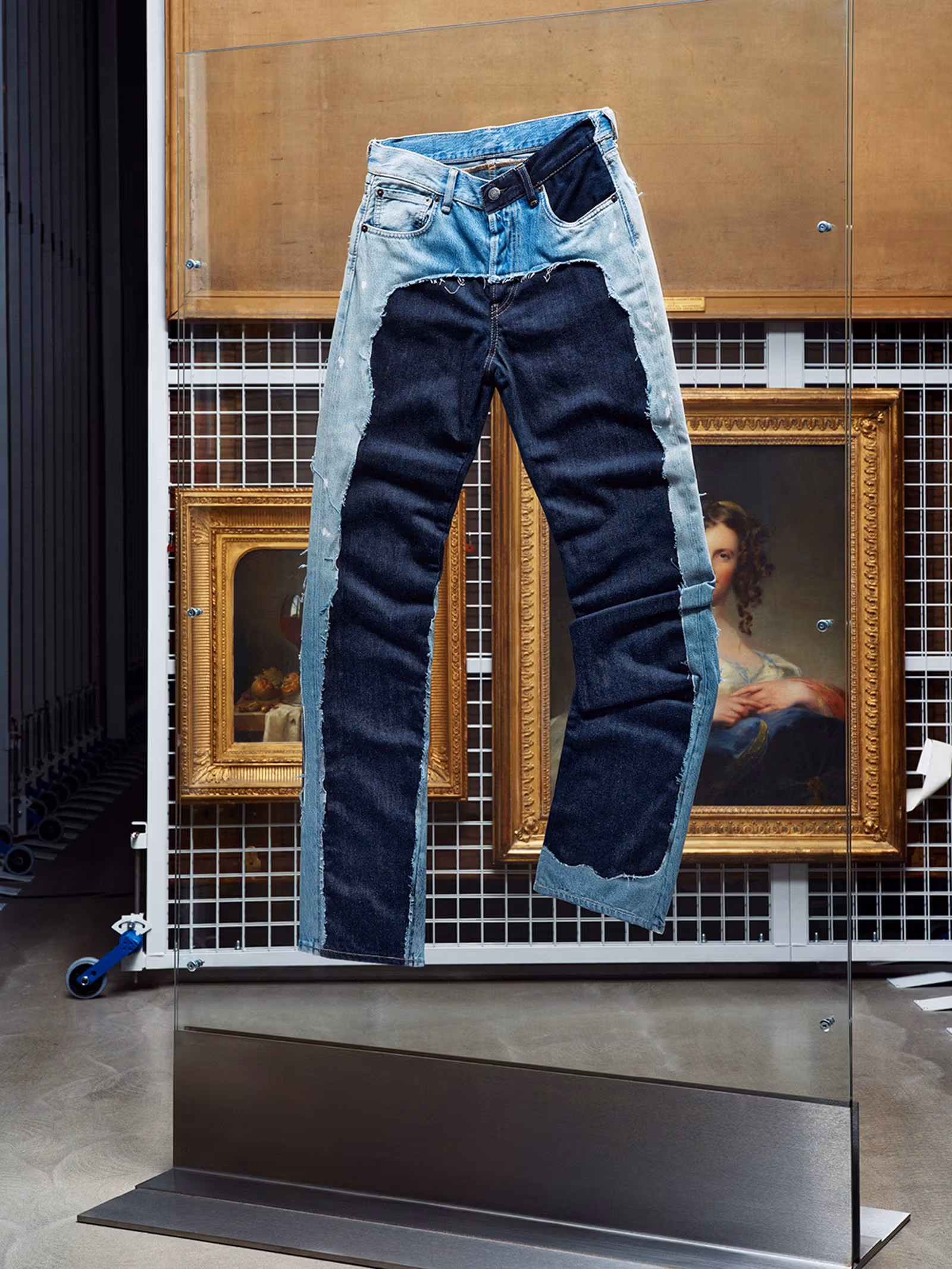 Acne Studios x Hussein Chalayan Collaboration, Photo Series 16