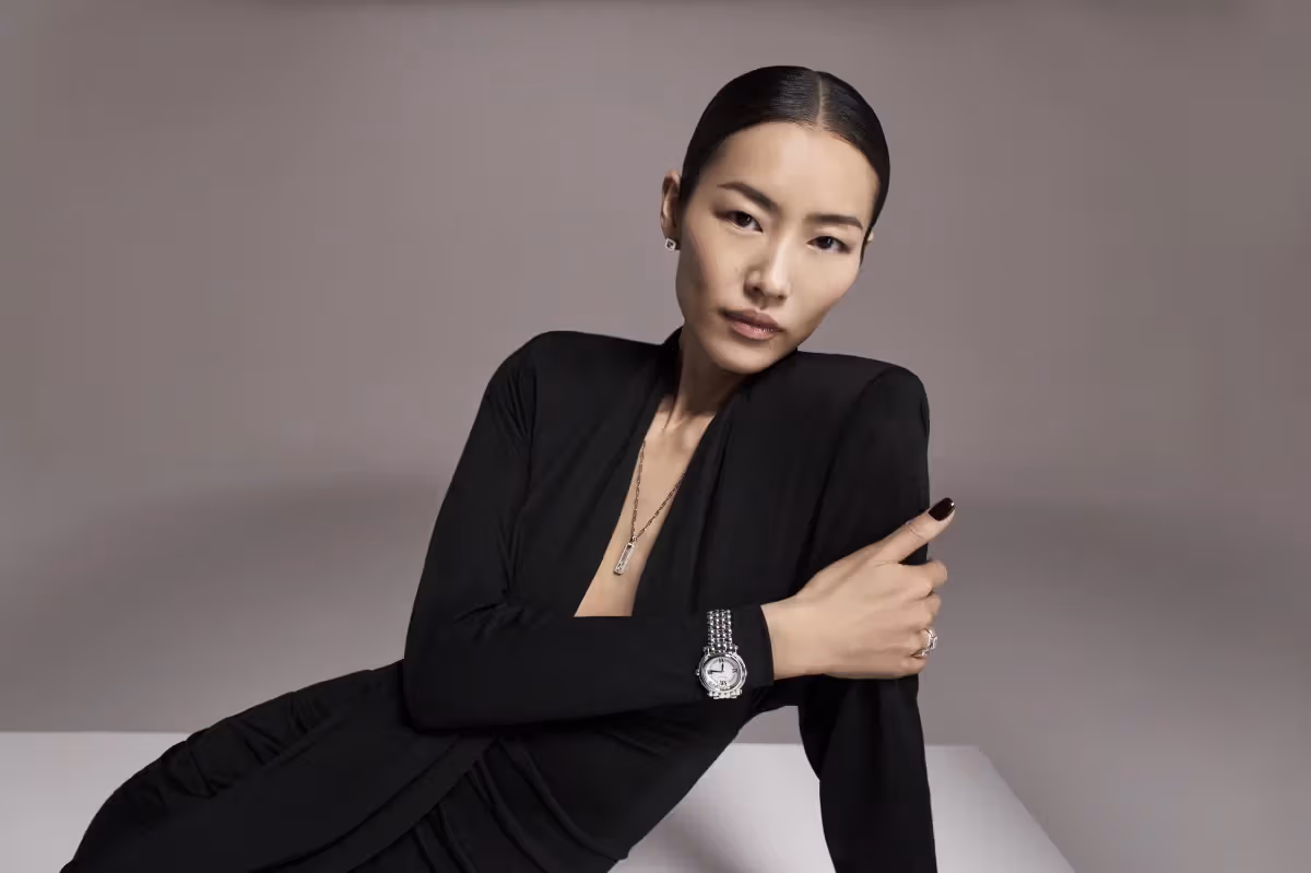 Liu Wen wears Chopard watches and jewelry