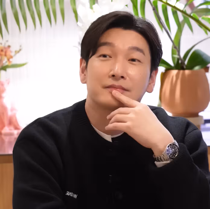 สไตล์นาฬิกาของโชซึงอูในรายการสาธารณะ