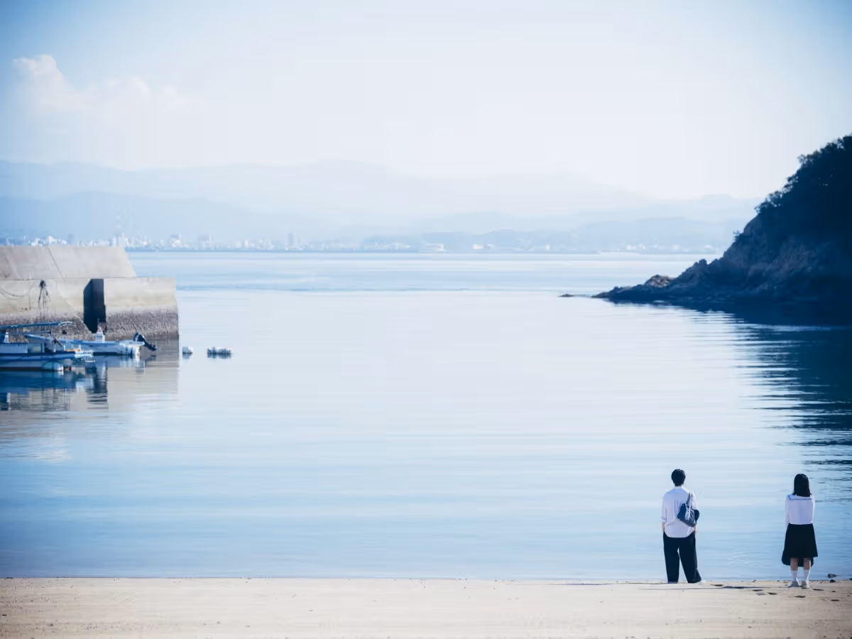 Coast and ferry scenes in the movie
