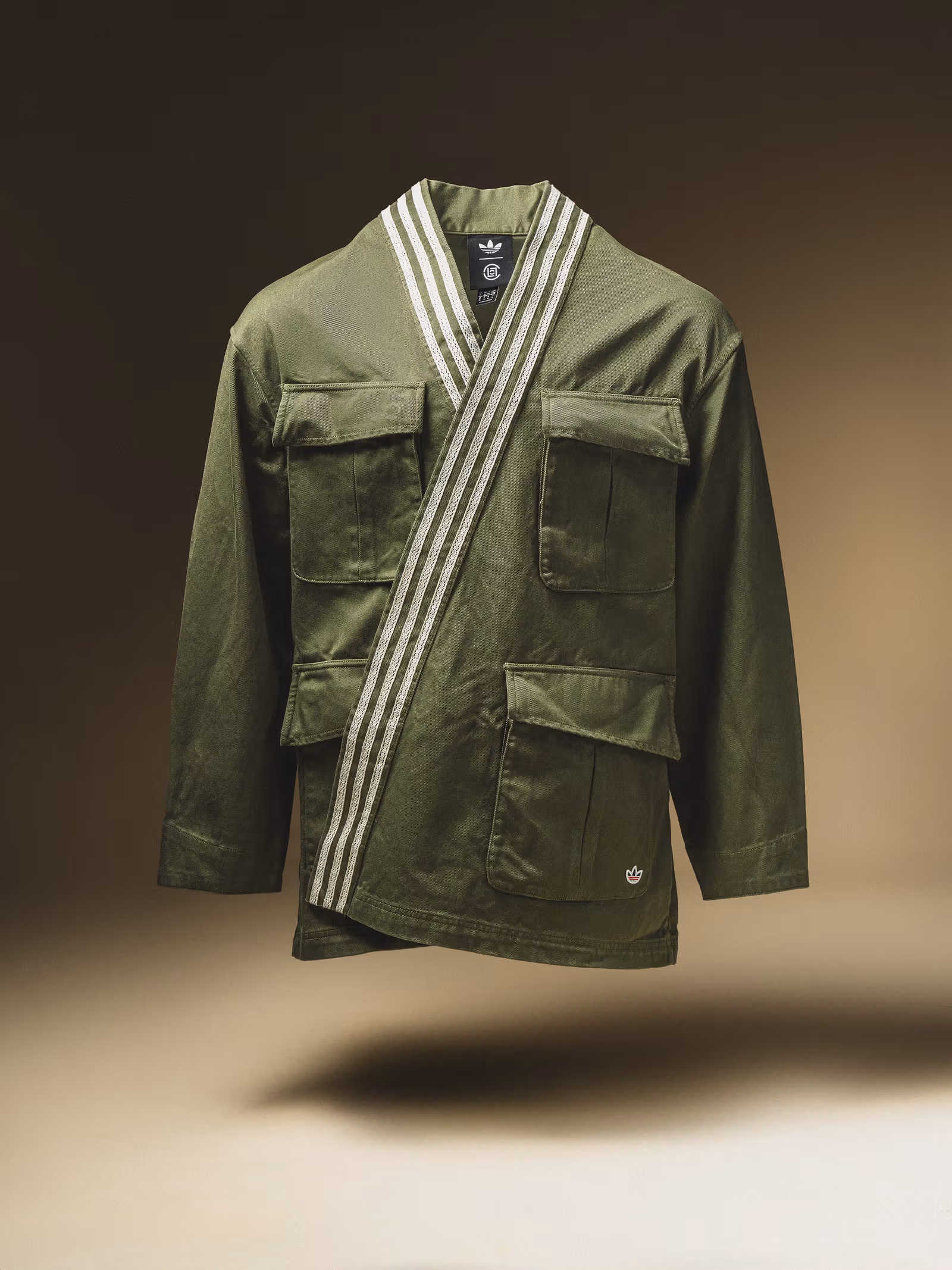 CLOTとadidasのコラボワークジャケット