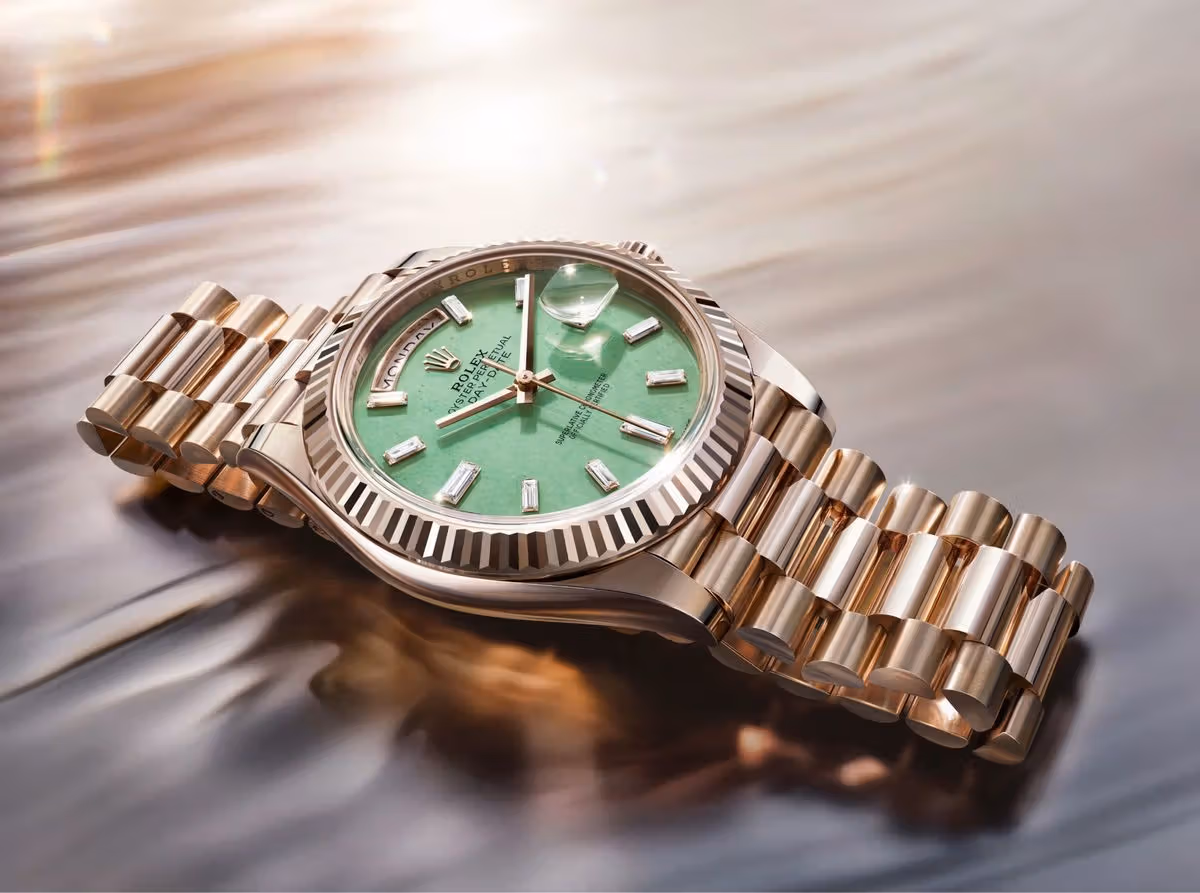 緑色天然石文字盤のRolex Day-Date