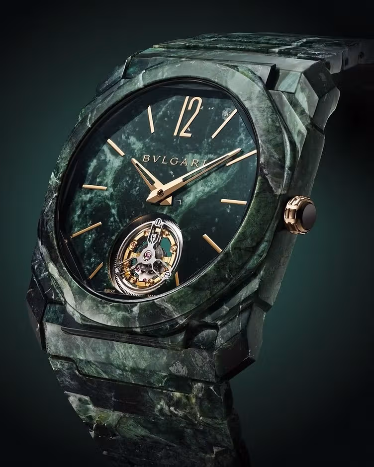 緑色大理石のBulgari Octo Finissimoトゥールビヨン