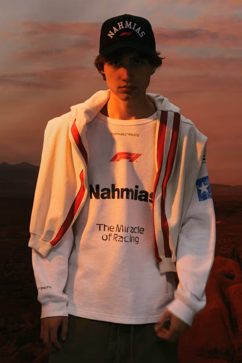 นายแบบใส่แขนยาวขาว NAHMIAS กับ Formula 1 และเสื้อนอกอ่อน