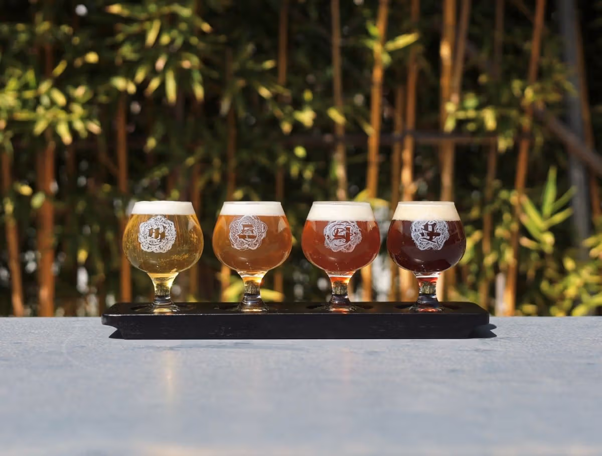 Budnamu Brewery presents several beers in a tasting selection.