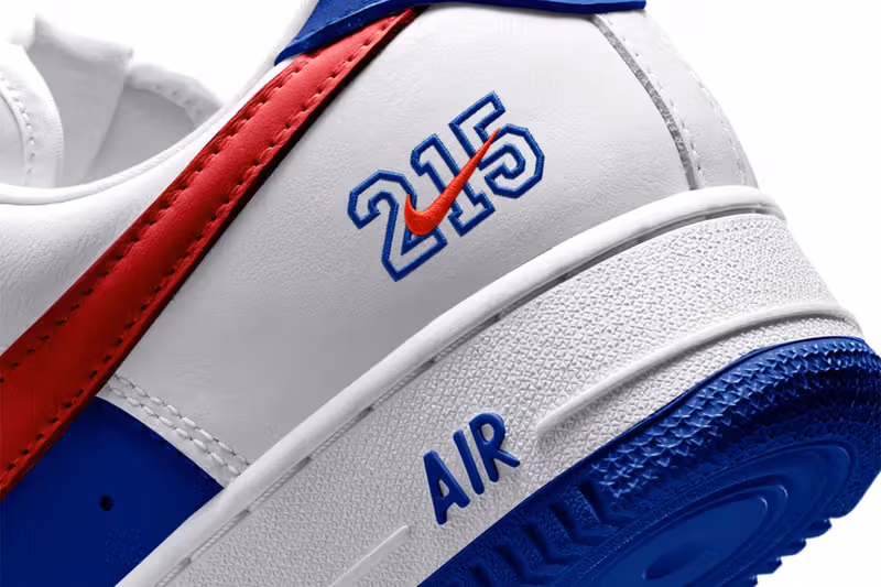 Nike Phillyの215と青いAIRの接写