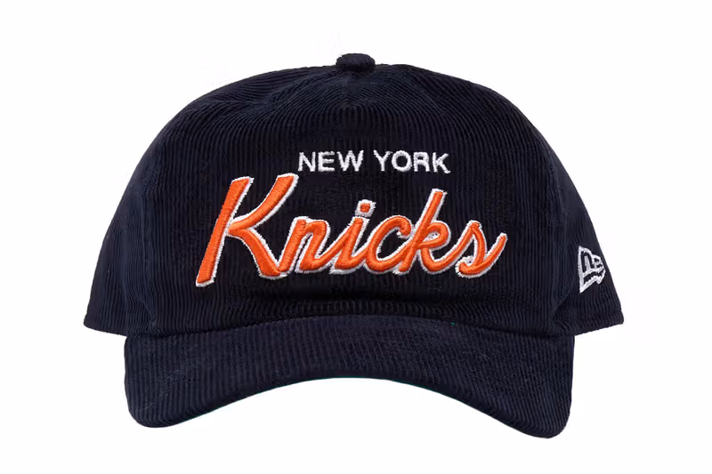 남색 코듀로이 New York Knicks 모자 정면