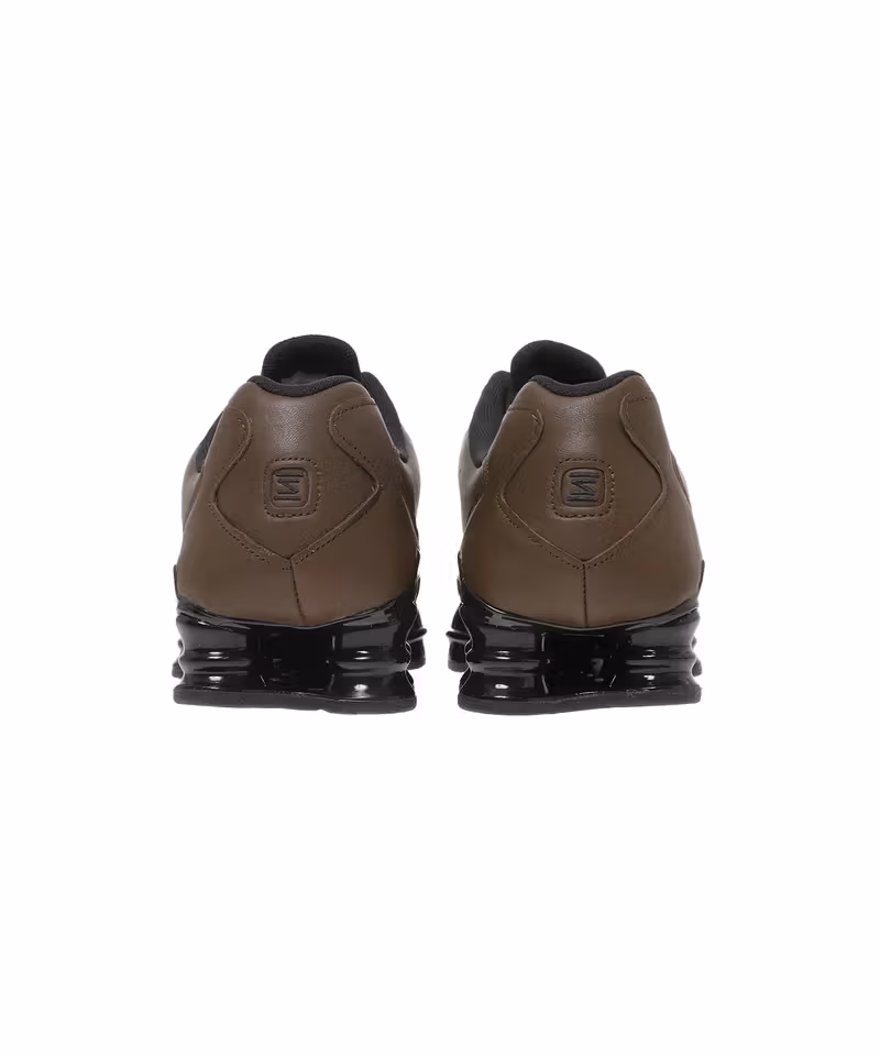 Nike Shox TL SE茶色のかかとの細部