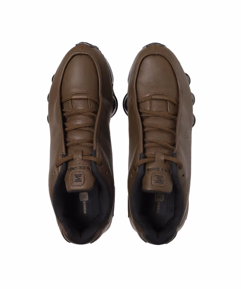 茶色Nike Shox TL SEの俯瞰