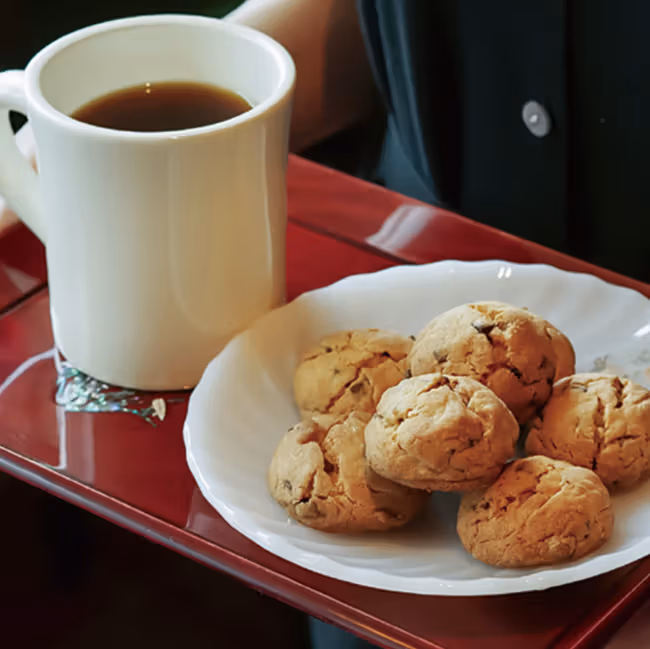 Coffee and baked treats in the official 2026 guide entry for Fritz’s Dohwa branch.