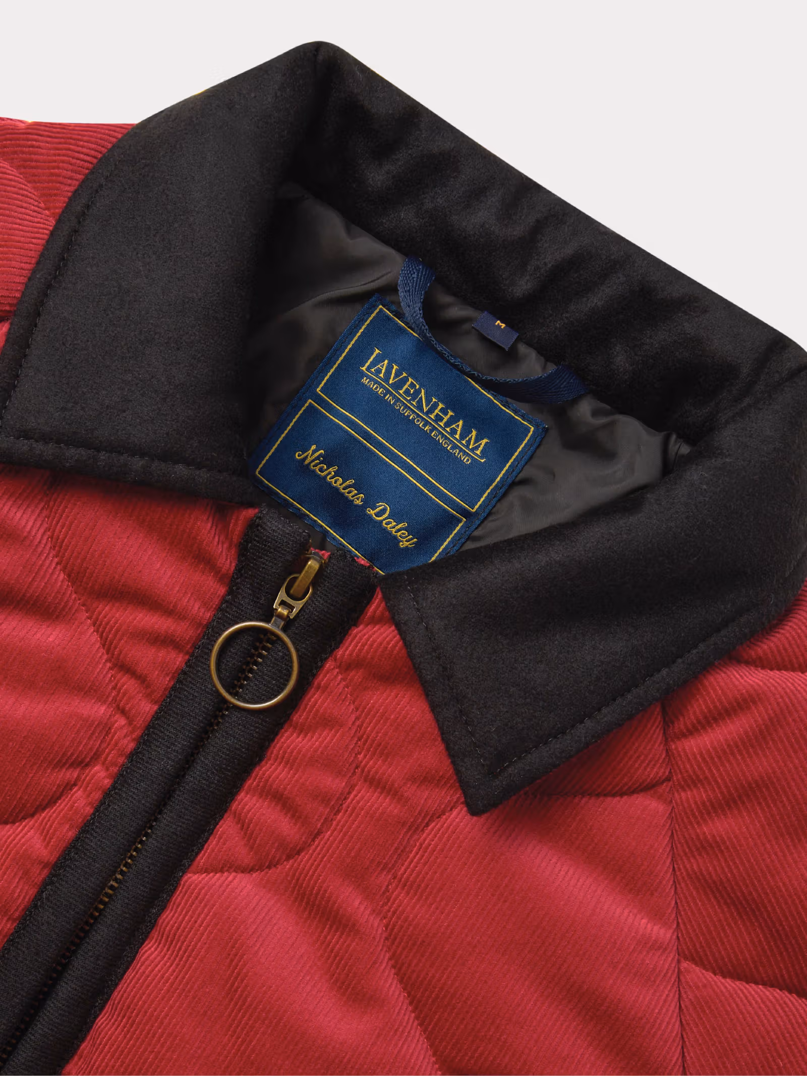 Jacket interior neck label and zip detail