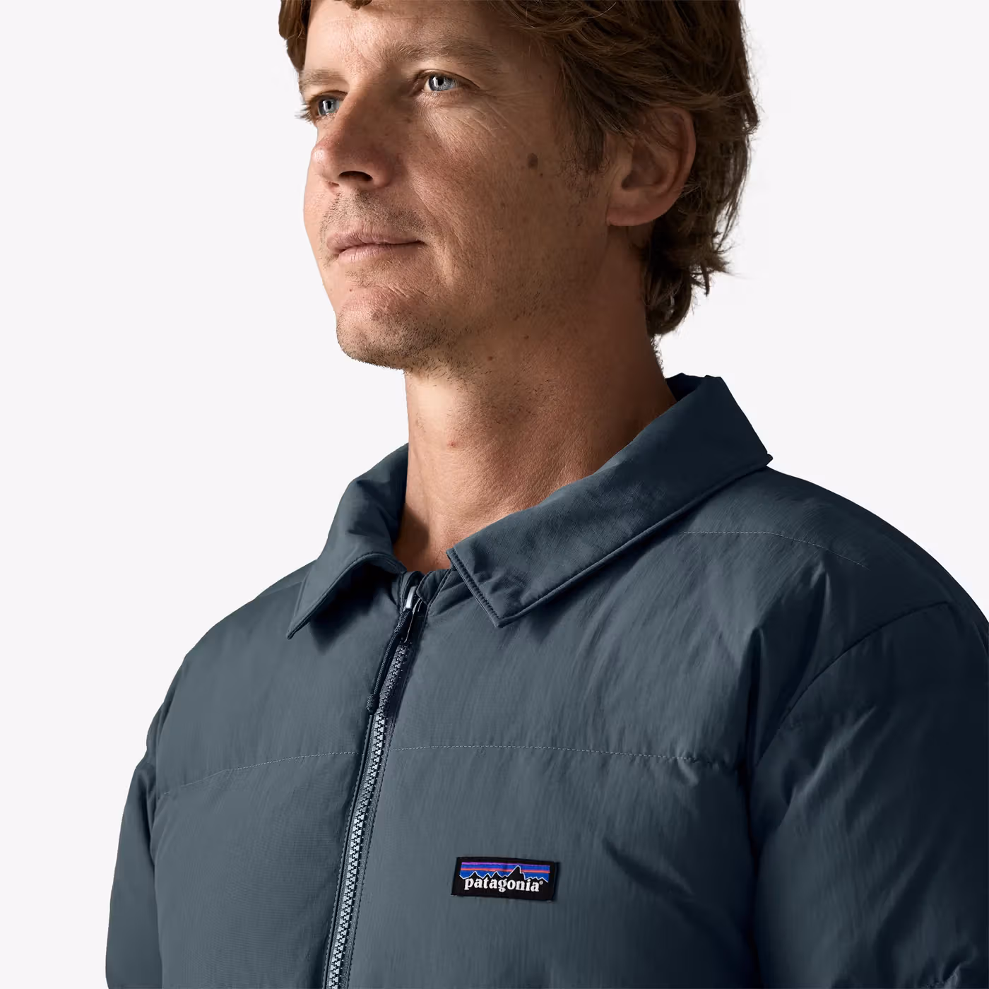 Sisar collar and zipper detail