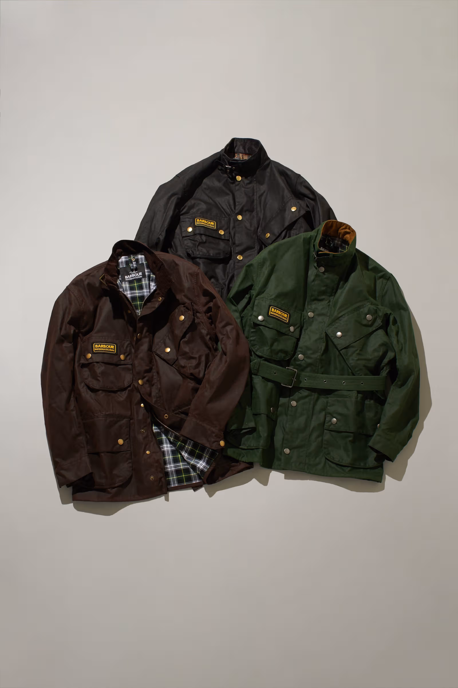Barbour International returns to Japan: angled pockets, a belt and three colours at JPY74,800