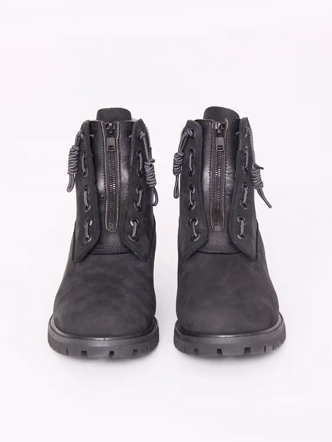 บูตซิปกลาง Timberland Number Nine ด้านหน้า