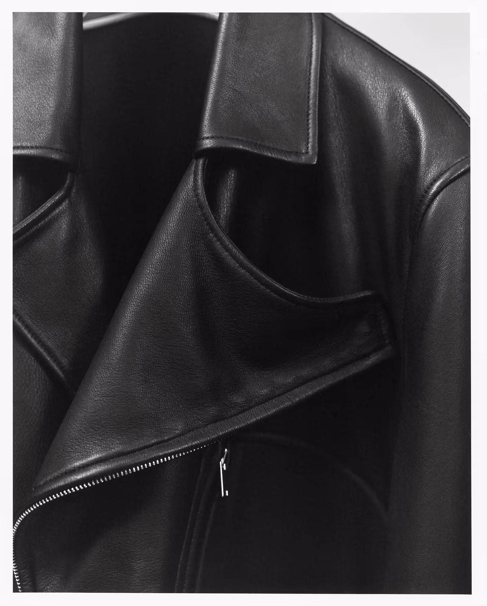 Black moose-leather lapel grain close-up