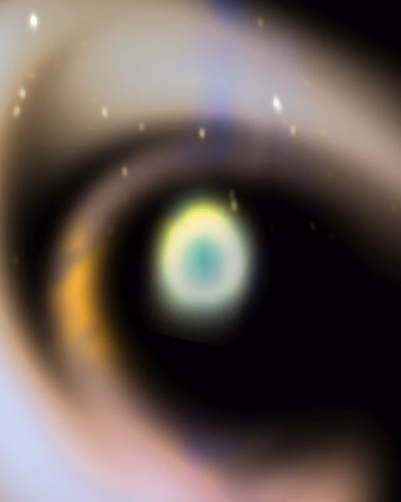 YOSHIROTTEN 光與色彩的抽象作品參考
