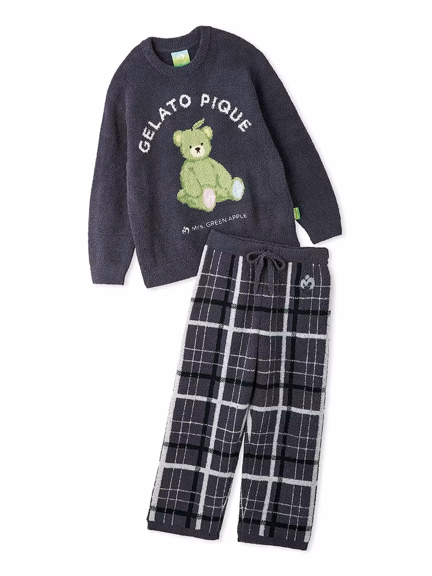 Dark green-apple-bear roomwear set