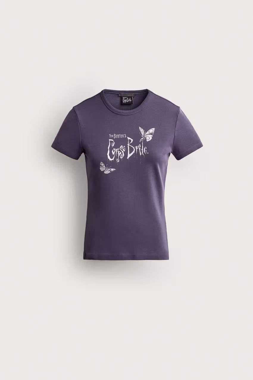 เสื้อยืดม่วงธีม Corpse Bride ของ Zara