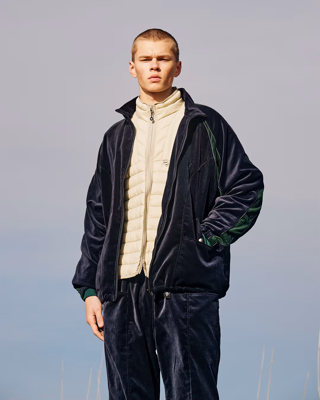 SOUTH2 WEST8 × TAION adds a down jacket that becomes a shoulder bag