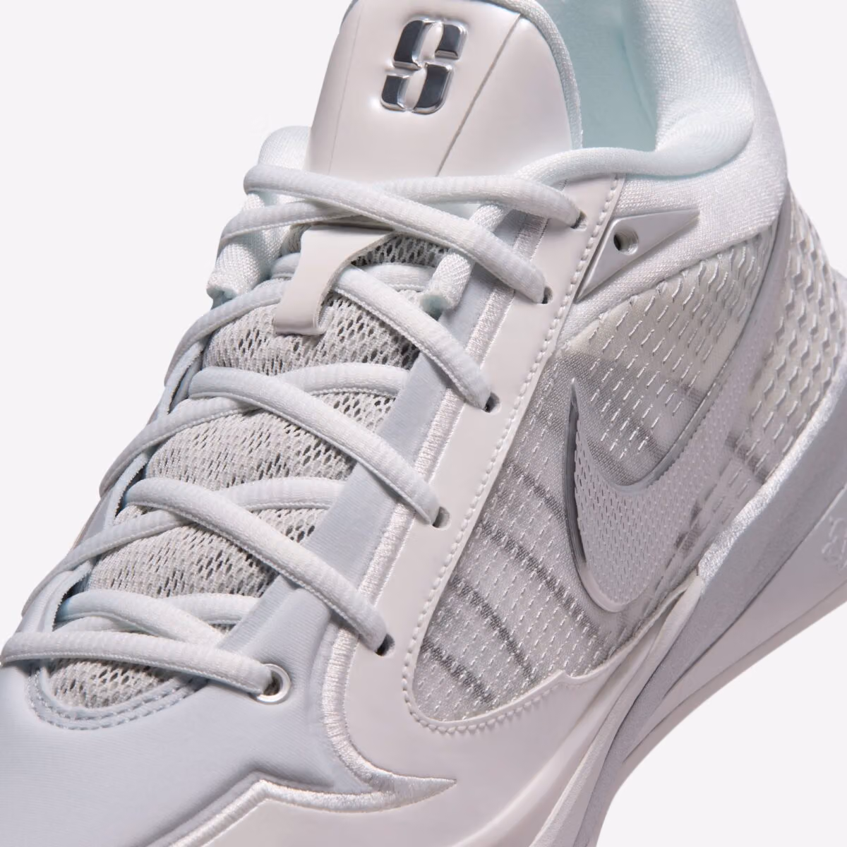 Nike Sabrina 4 'Light Work': An Exercise in Minimalist White-and-Silver Design